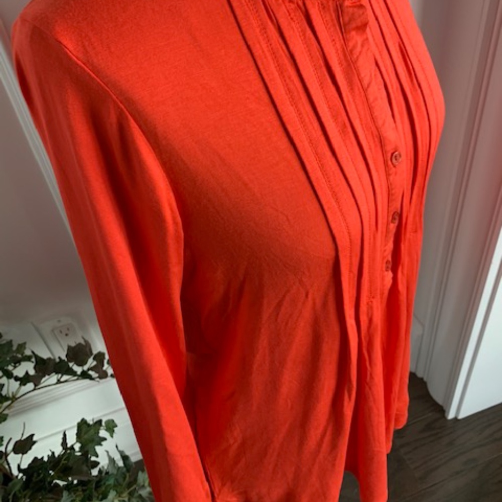 Joseph A NWT Women's Pleated Knit Top - Picture 2 of 7